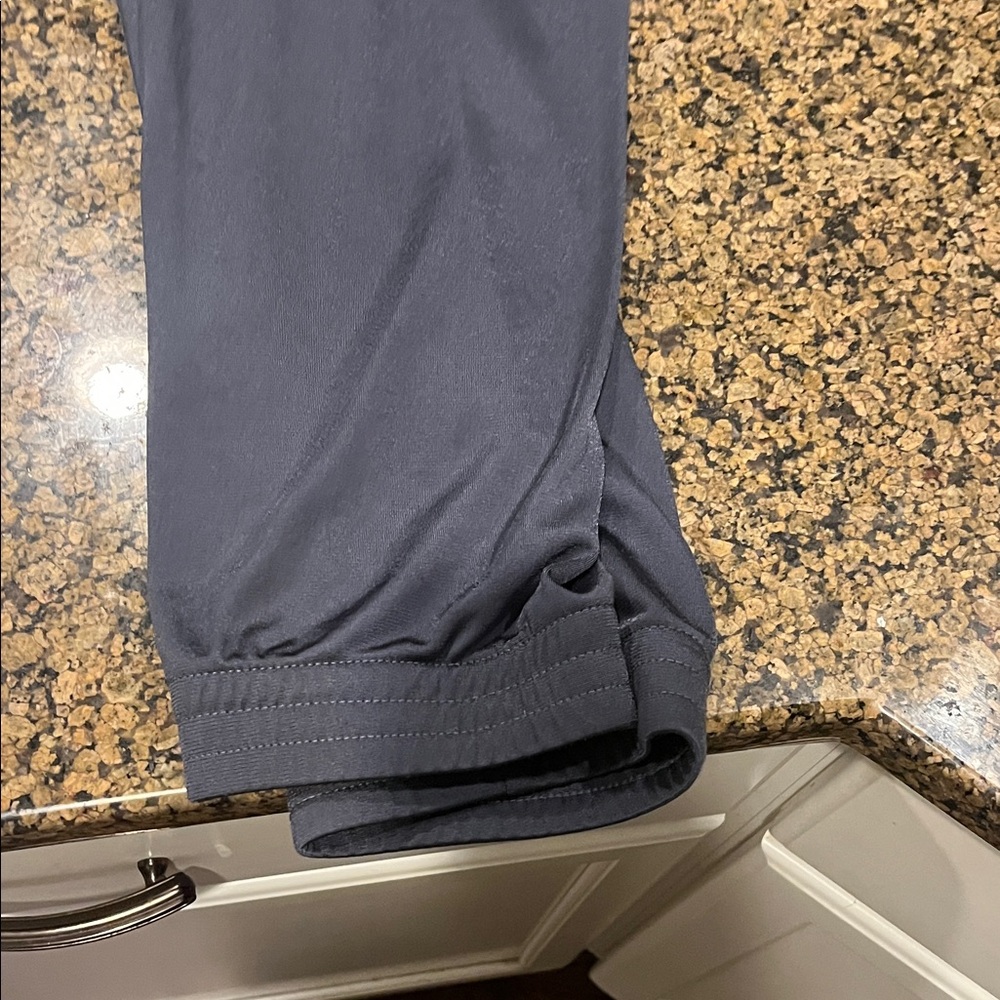Adidas Blue and Gray Tracksuit - Picture 8 of 14